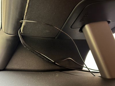 Cables towards the rear.jpg