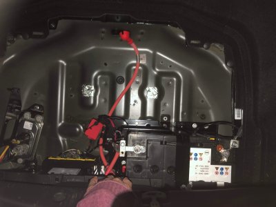 jag battery.JPG jag battery.JPG