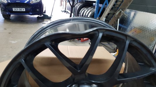 Smashed rim.jpg Smashed rim.jpg